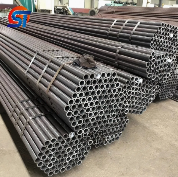 High Quality Seamless Carbon Steel Pipe ASTM A106 GB8163 Industrial Grade Fluid Conveying Pipe